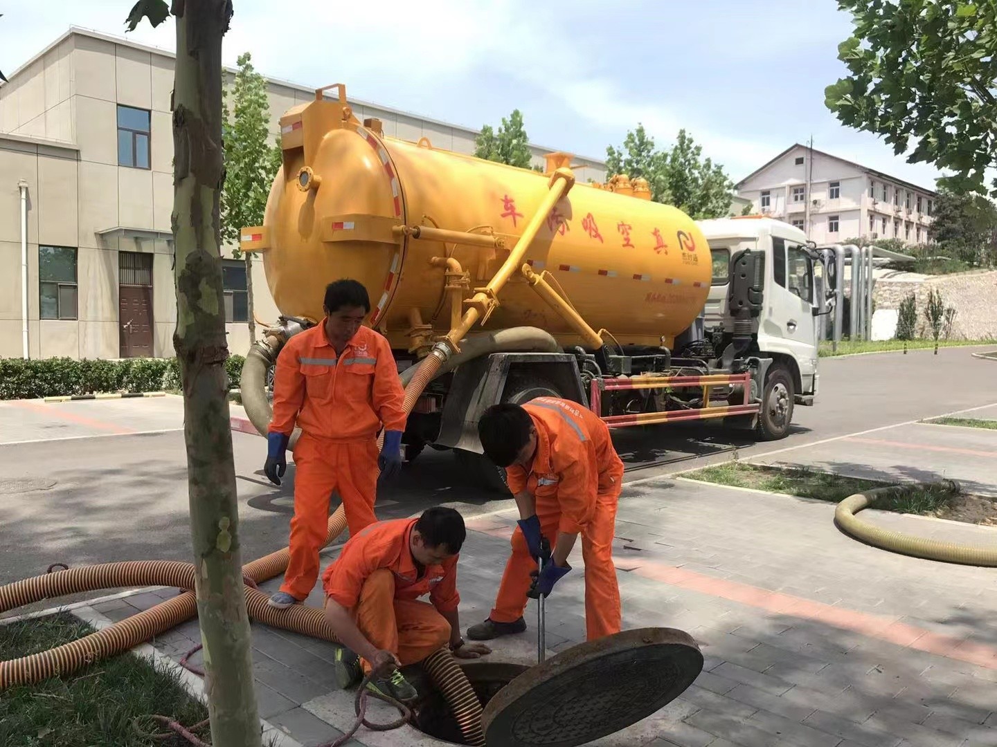 云和化粪池清理与5-8吨吸粪车施工效率分析
